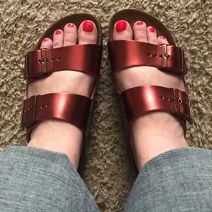 Metallic Red Birkenstock Arizona sz 38